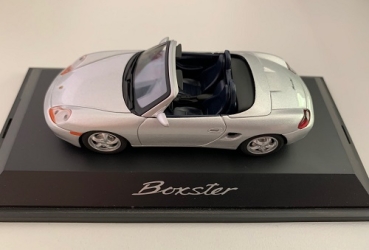 4226	Porsche Boxster (986) 1996 silber	1:43